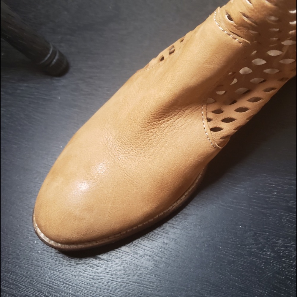 š” Seychelles Booties š” - Picture 3 of 5